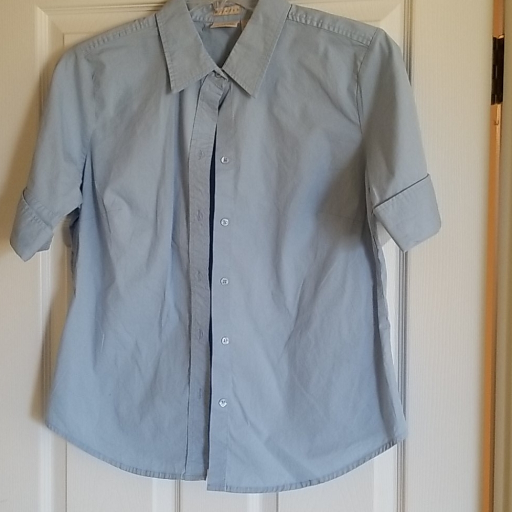 Womens Shirt Size Large gently worn
